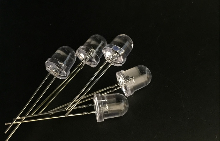 反極性LED燈珠比正極性LED燈珠發光效率高