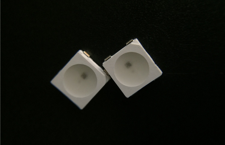 5050LED貼片燈珠與2835LED區別